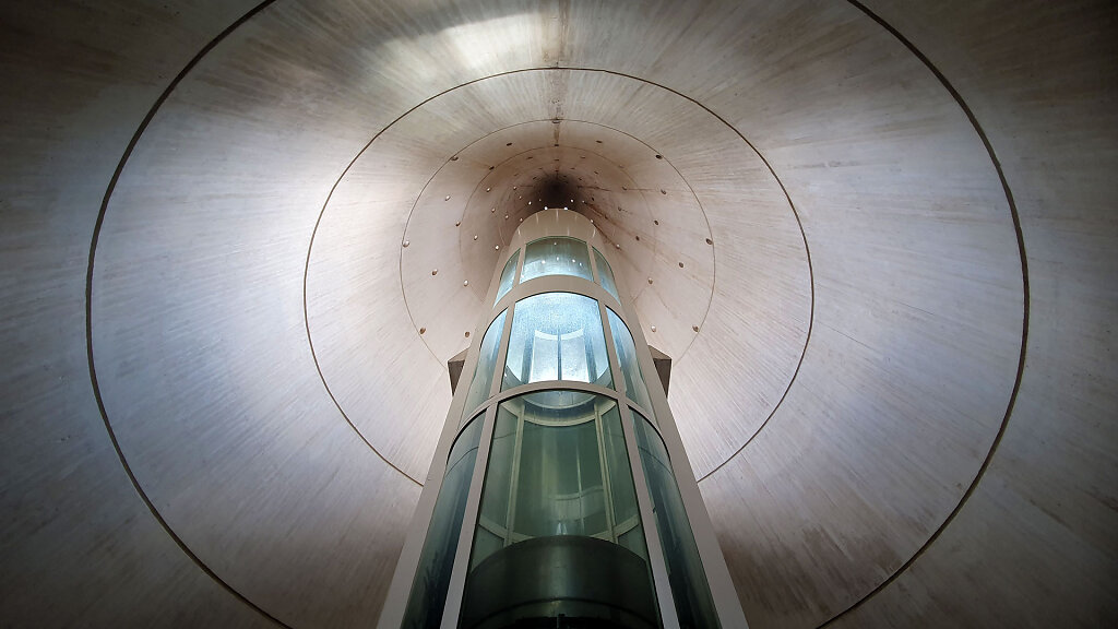 ATH-0976-HDR.jpg